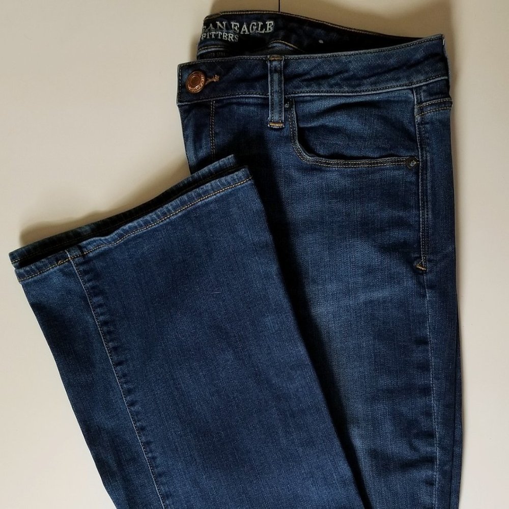 AE Skinny Kick Jeans